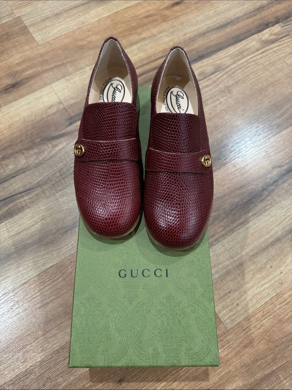 Gucci X Angela Lynne burgundy leather children loafers